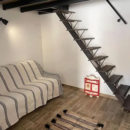 Дом отдыха Maison De Pecheur Pointe Courte Au Cabanon